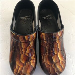 dansko snake print clog